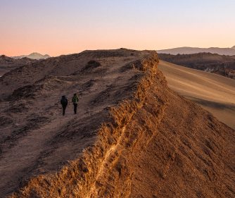 A Couple in the Atacama desert. Explora Excursion